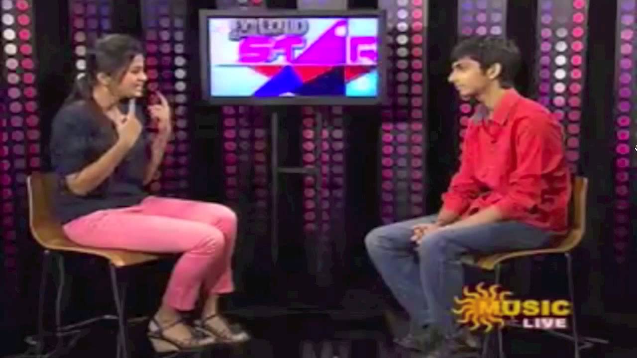 Anirudh at Sunmusic  15 11 2013