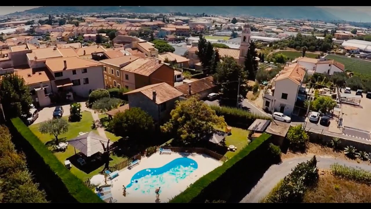 Agriturismo Il Colletto Albenga Liguria Italiano