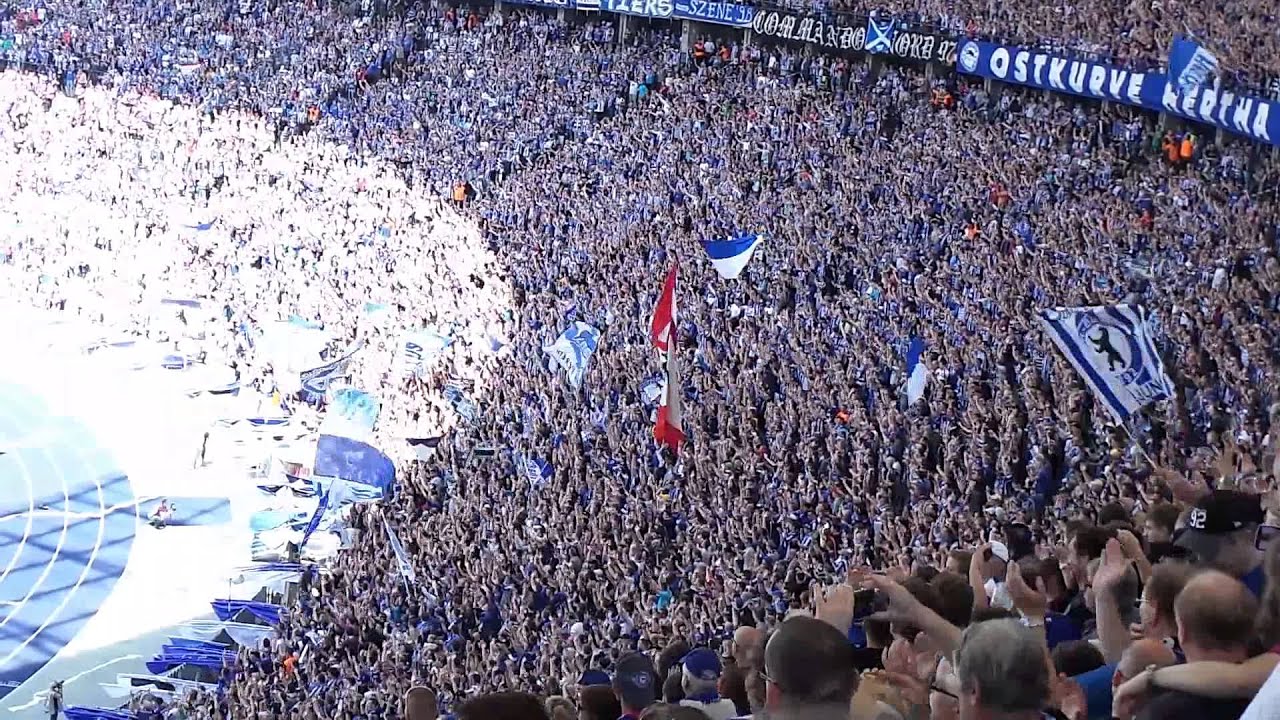 Hertha BSC vs Cottbus .....Hertha Fans Hüpfen 1080p HD
