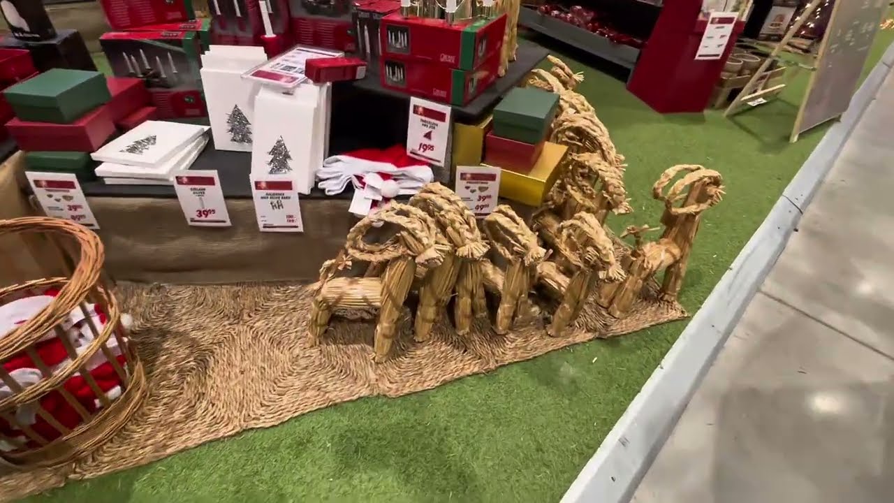 أجواء الأعياد الجميلة🌲ووقت دافئ مع الجيران