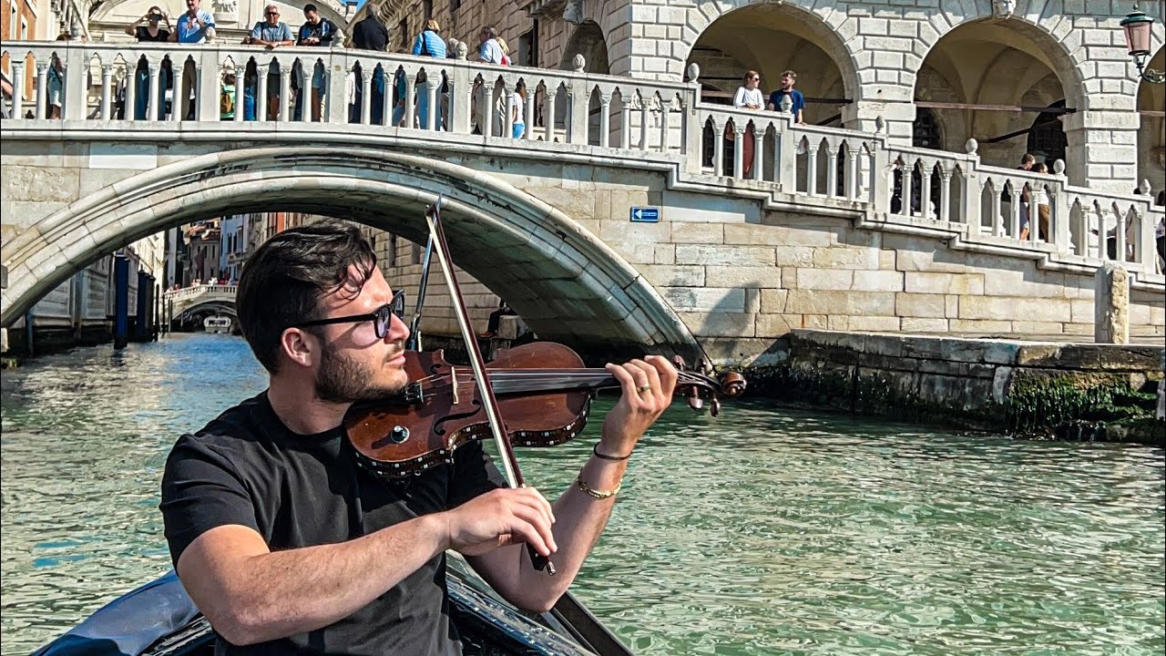 Can’t Fallin in Love “in Venice” - Leandro Renzi Violinista