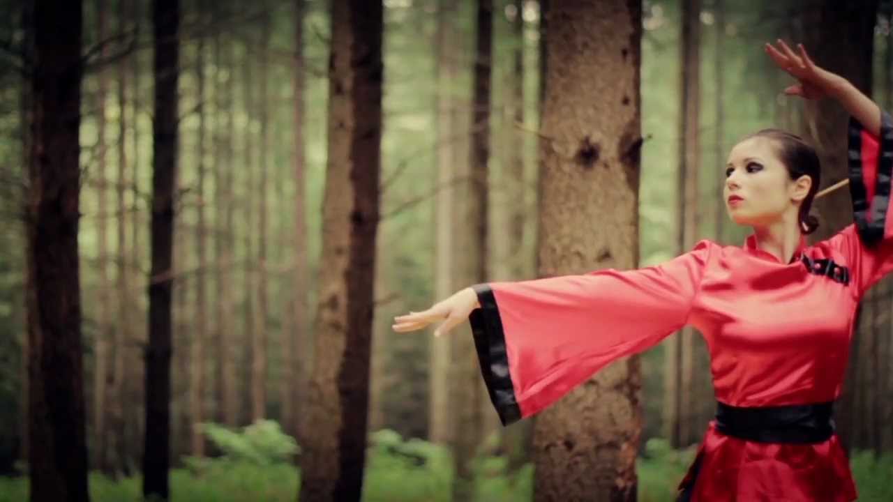 KURIRI - Fade Away (official video)