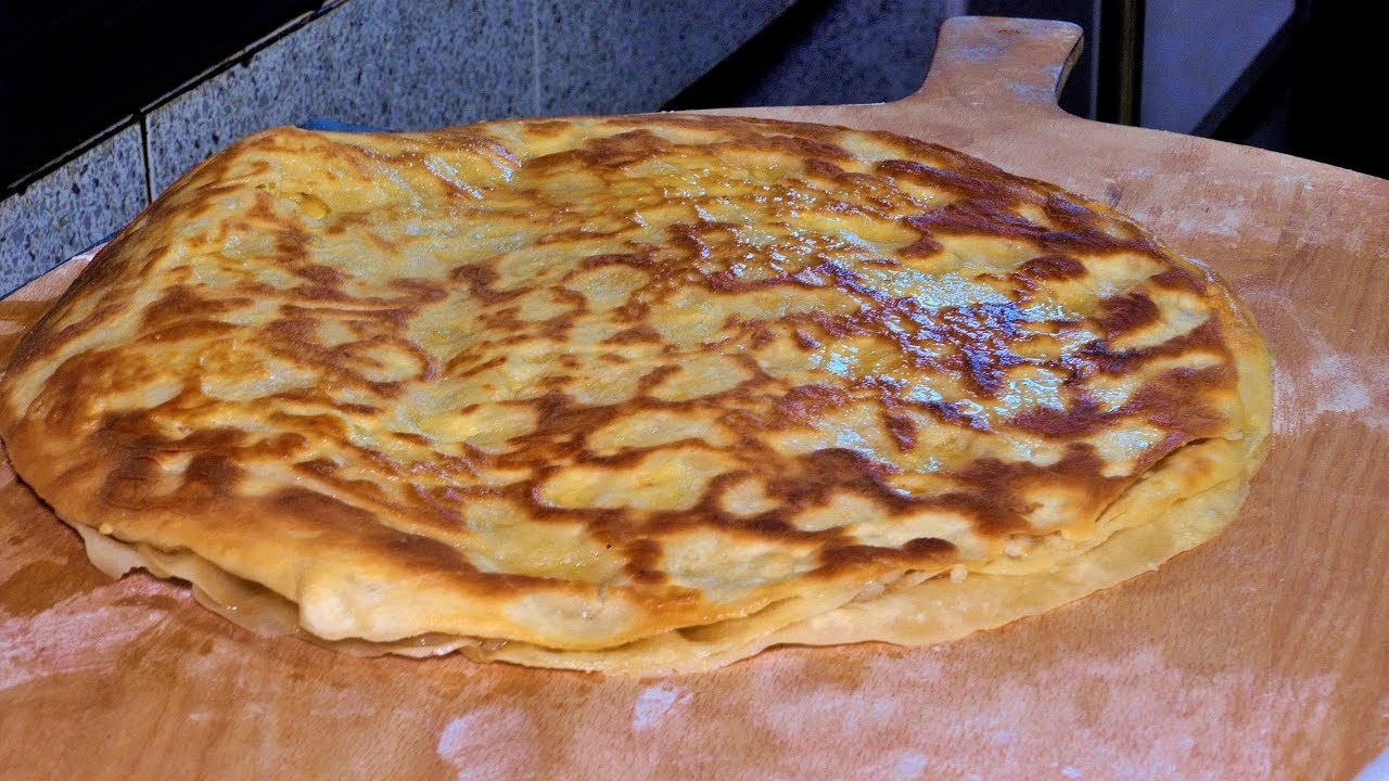 Родопски клин -  вкусна баница с ориз и сирене в хижа Марциганица над с. Добростан