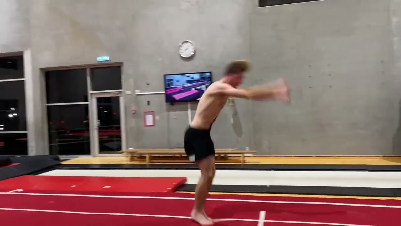 10. Nov. - SG senior tumbling - Banen brækker