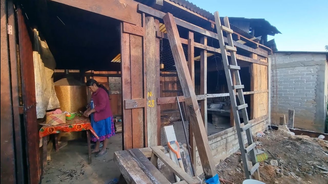 ✅️😃 Así estamos empezando a arreglar la cocina de mis suegro 
