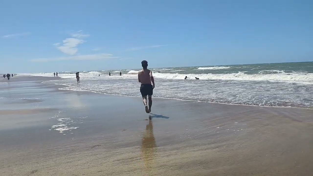 Walking by Ocean 🌊 water of Pinamar with an incredible view on 2 pools - small and big