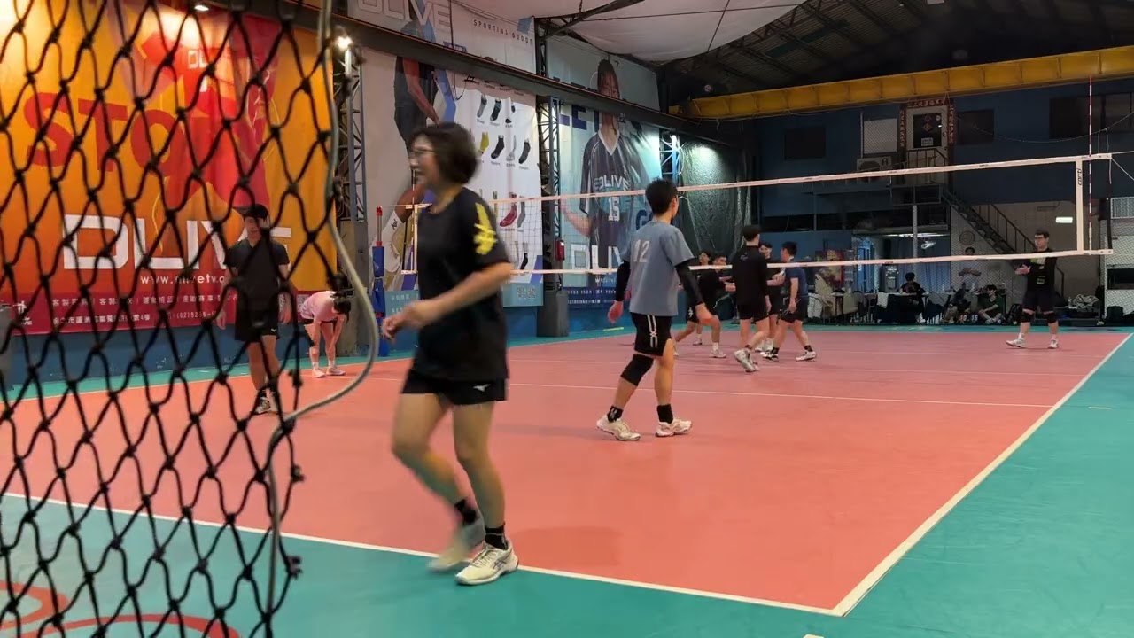 2/9 65volleyball 4