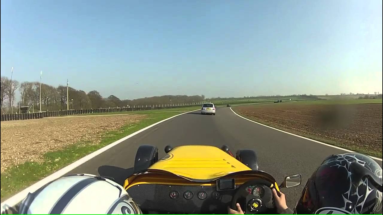 westfield 1700 vs 172 clio cadwell park