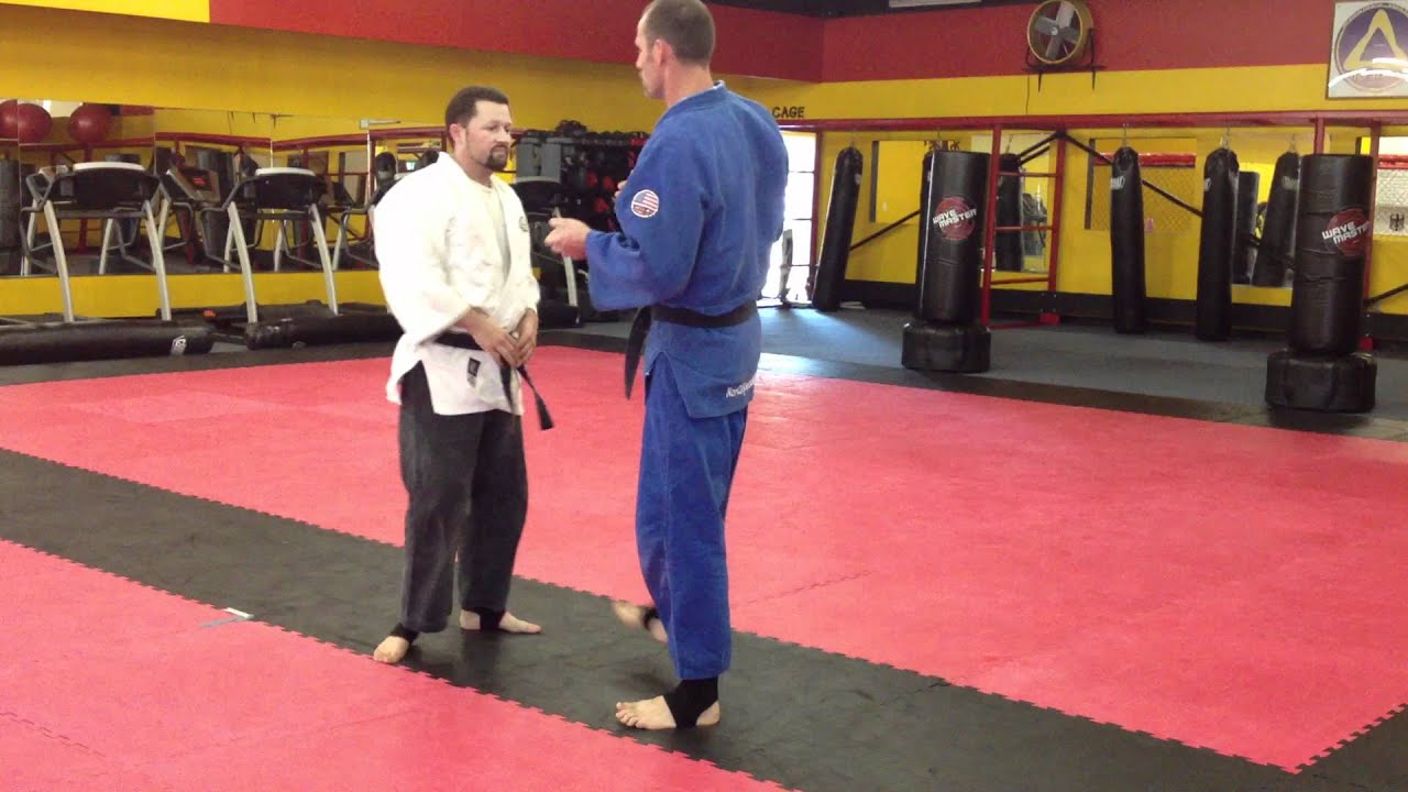 Seoi Nage Judo Throw (No-Gi)