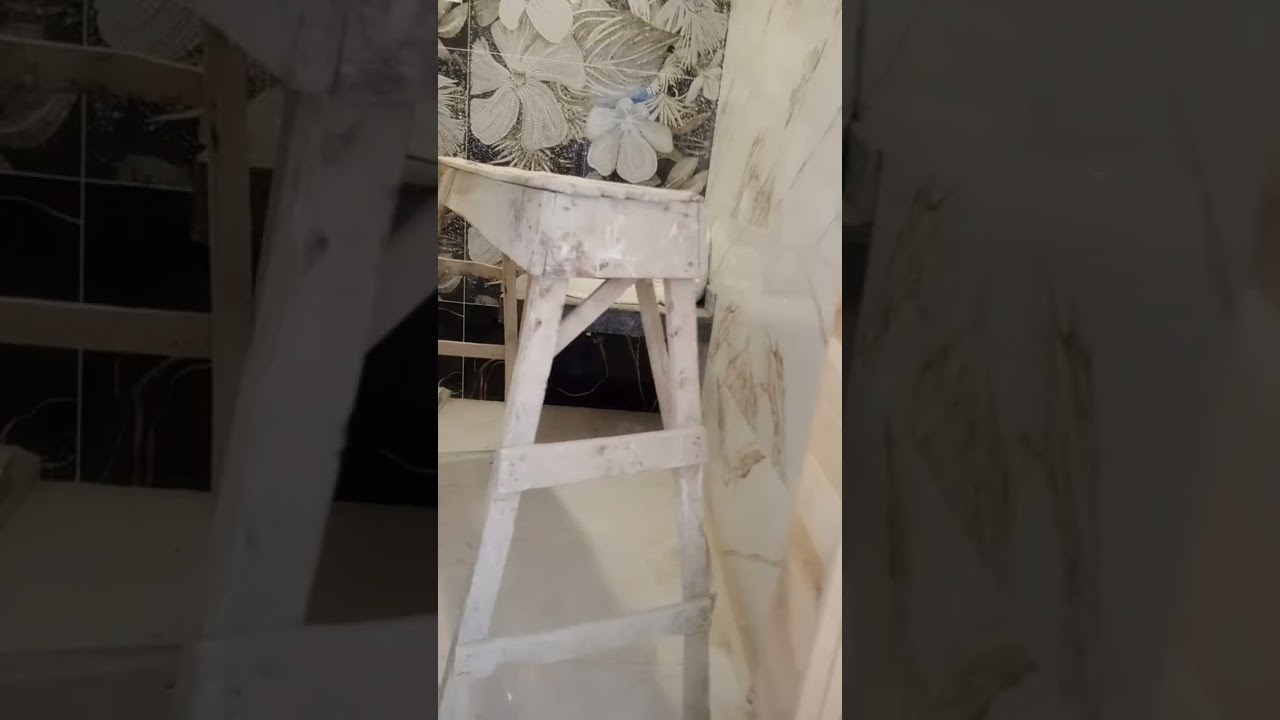 Quetta Avenue scheme ma 2400 feet full furnished bungla aya ha 