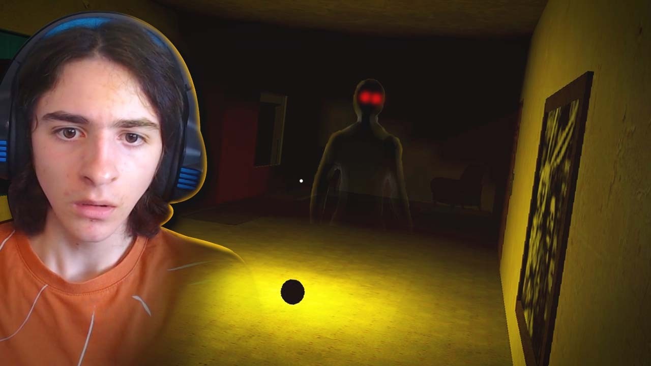 Qualcosa ci perseguita nel buio....