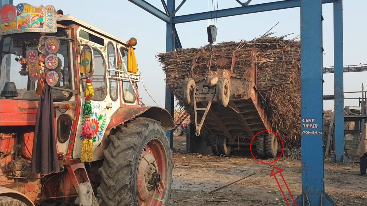 Belarus MTZ 50 Hydraulic Power Unloading System Noon Sugar Mills Bhalwal