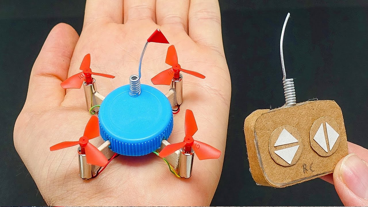 Ich Habe Mir Eine Miniaturdrohne ZUHAUSE Gebaut (ES FUNKTIONIERT) 🚁🔥