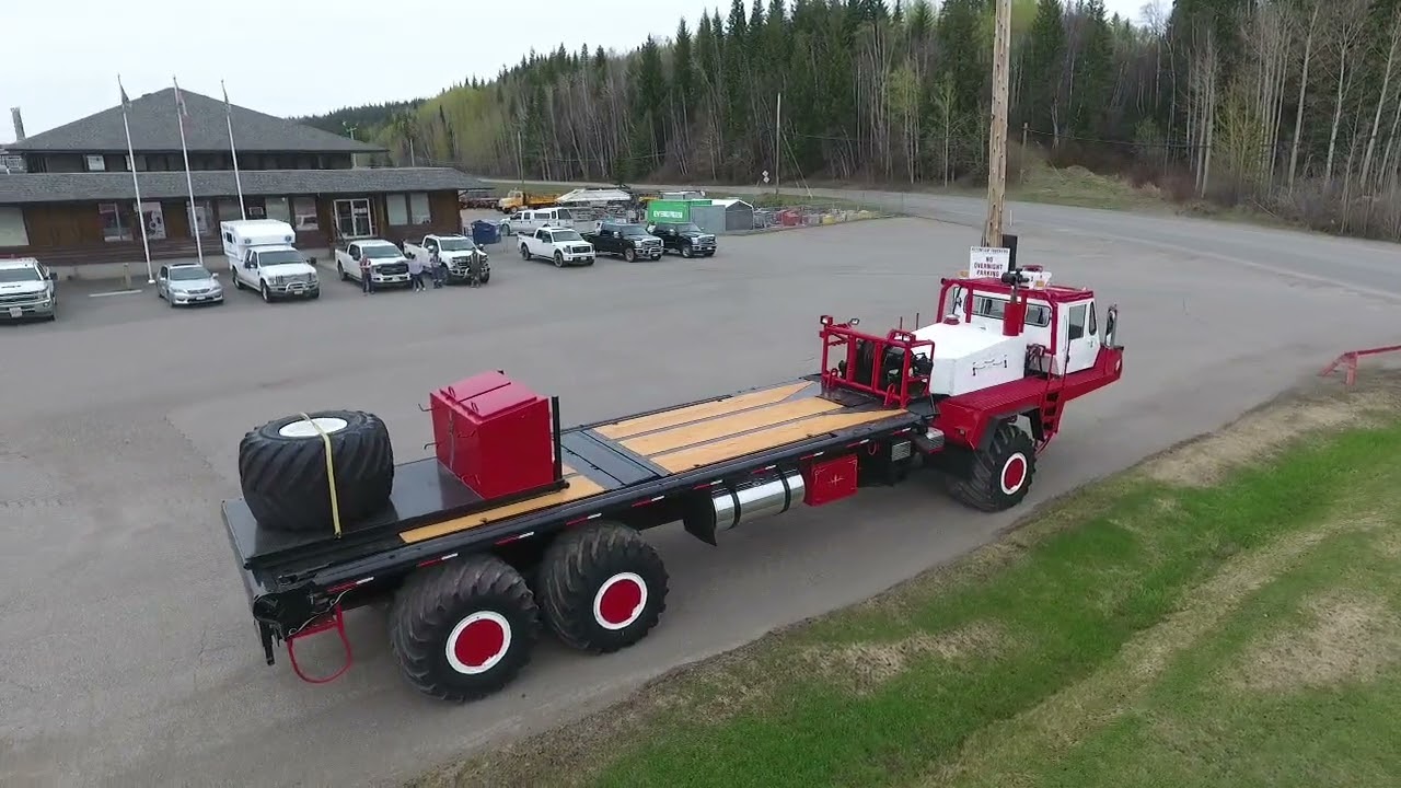 For sale: 1997 Foremost Industries Commander C Bed Truck