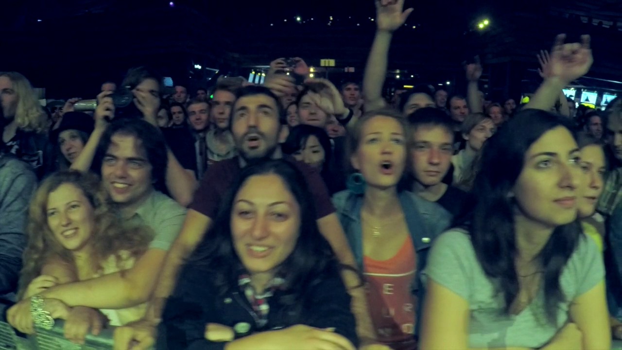 А Ленин всех послал на Первомай LIVE!