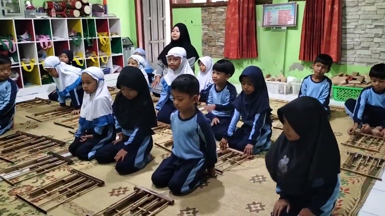 Angklung TK ABA Sokorojo 