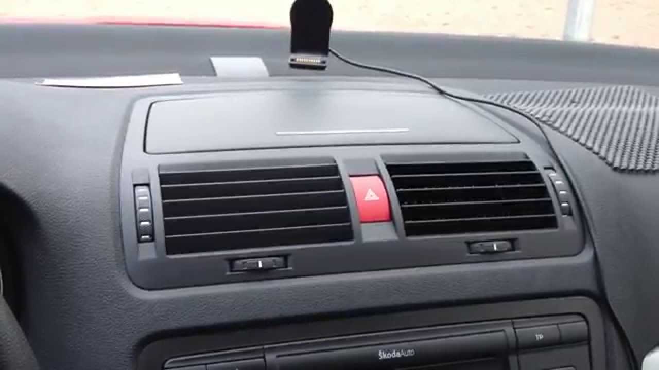 Skoda Octavia 2005, noise from defrost vent 1