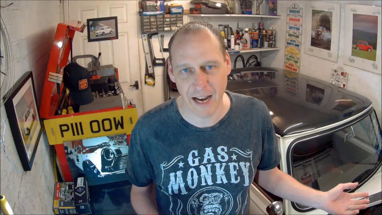 Классический мини-мастер-класс, часть 22 — замена карбоновой крыши и топливного насоса