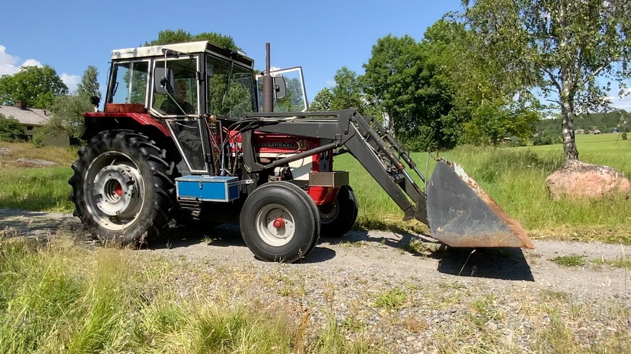 Köp Traktor International 475 TA med lastare på Klaravik