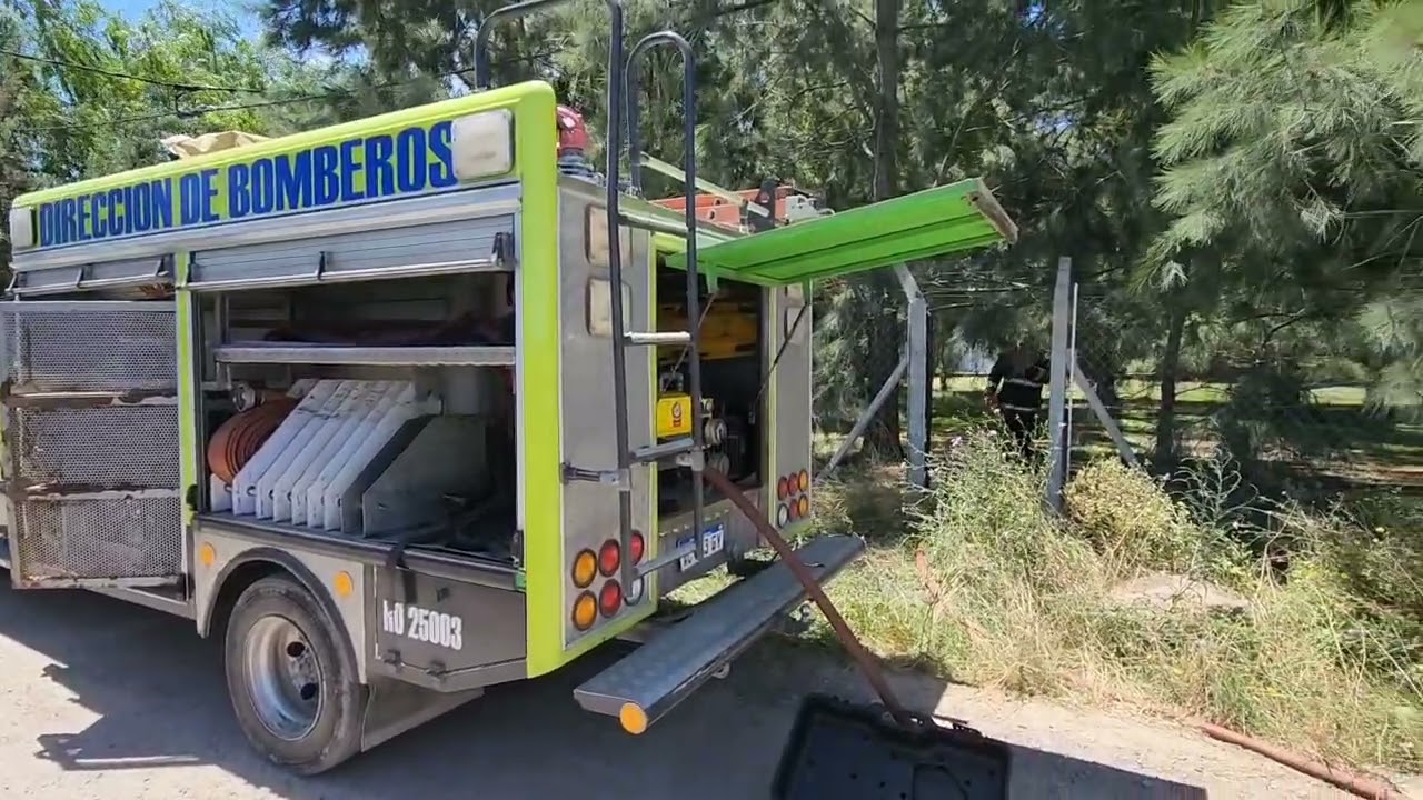 Incendio en Parque Sicardi: Pérdidas materiales y un herido en 20 bis y 663