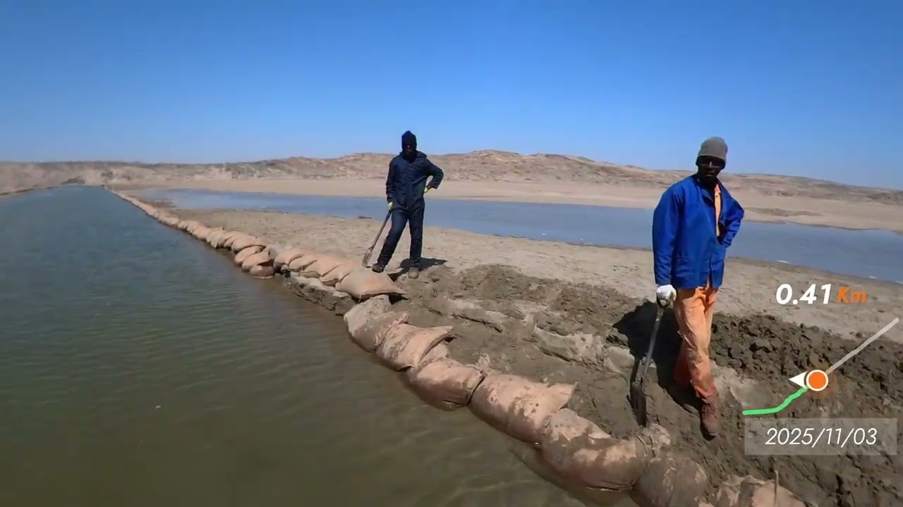 Walking in the channel at Luderitz Speed Challenge