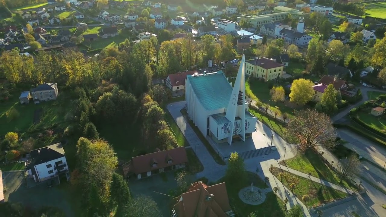 50 lat Kościoła Parafii Św. Marcina w Pisarzowicach. Okiem Drona Dji Mini 3.