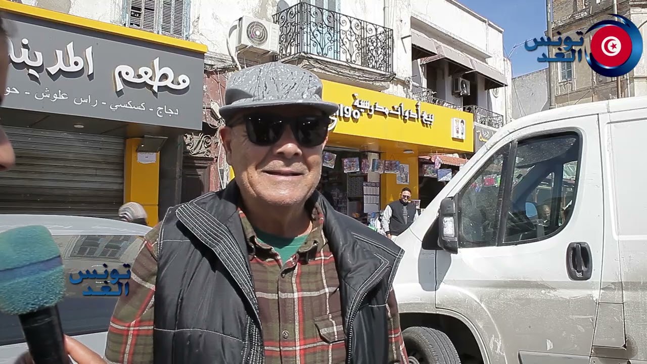 الأفارقة عاملين قرى ليهم هوما يدخل أي تونسي يعرضوه بزلاط مانحبش نشوف بلادي تحتلها بلدان أخرى