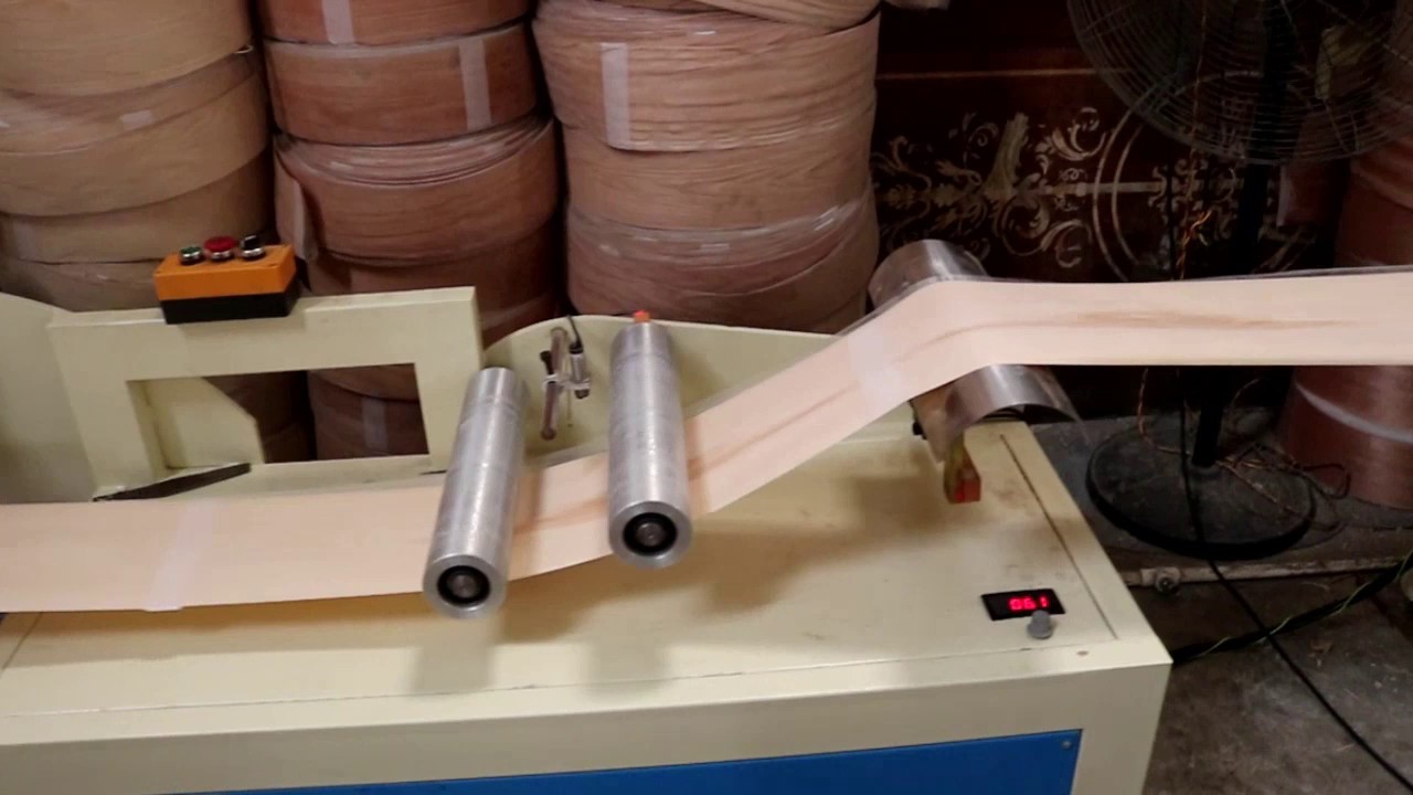 Operation video of veneer fleece laminating machine