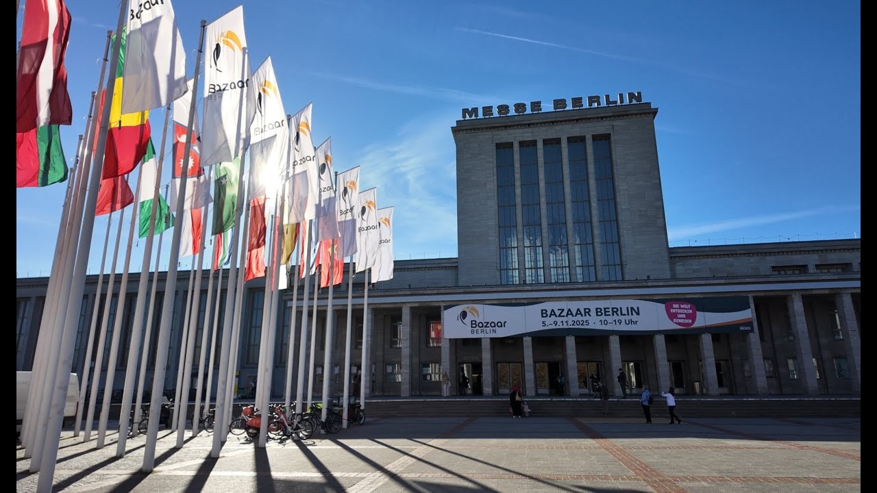 🇩🇪 Bazaar Messe Berlin 2025 | Colorful World Market & Handmade Crafts | Walking Tour