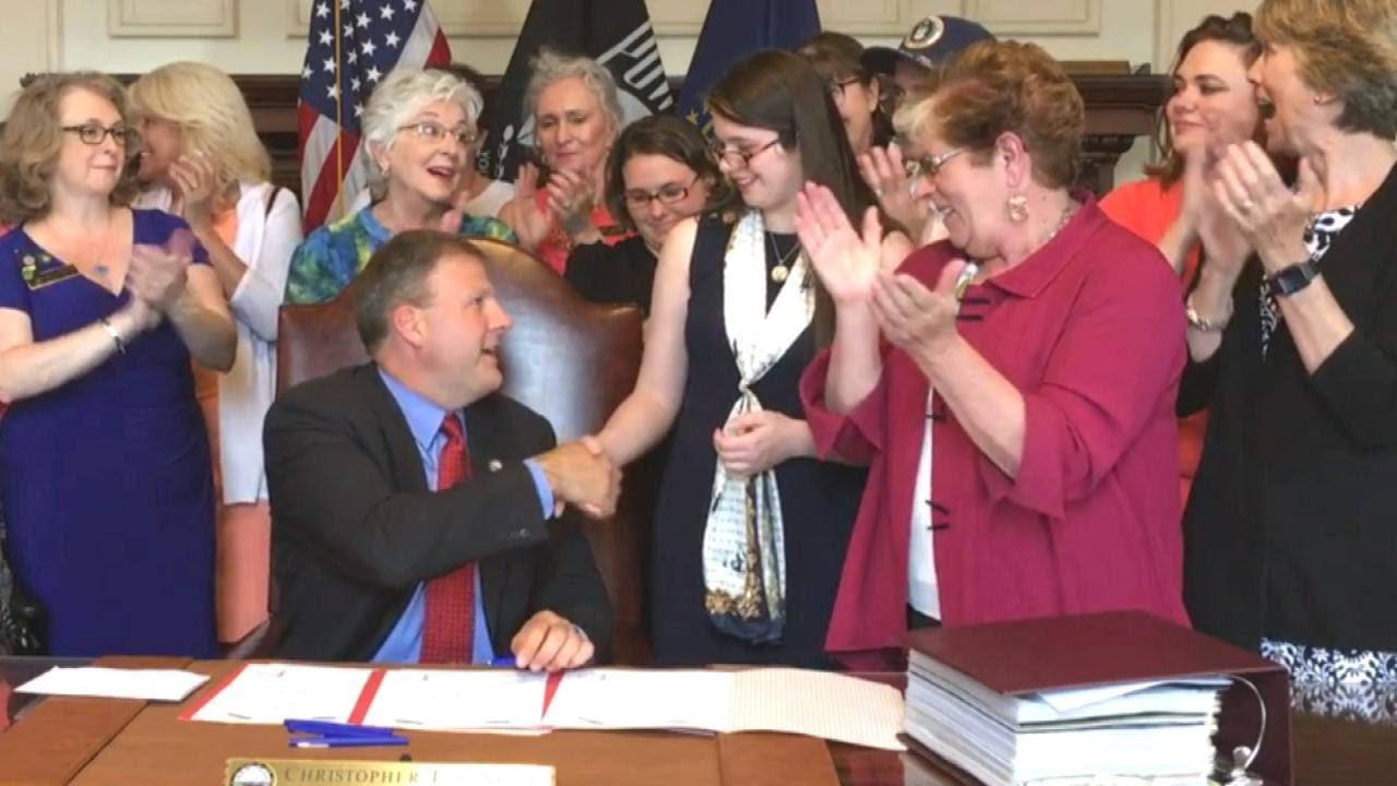 Teen Helps Pass New Hampshire Law Raising Minimum Marriage Age From 13 to 16