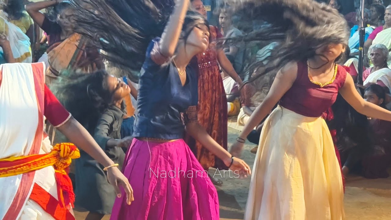 കുരുമ്പ കാവിലമ്മ കുടപ്പുറത്തേറി വന്നമ്മ/ കതിർ കലാസംഘം കോടശ്ശേരി