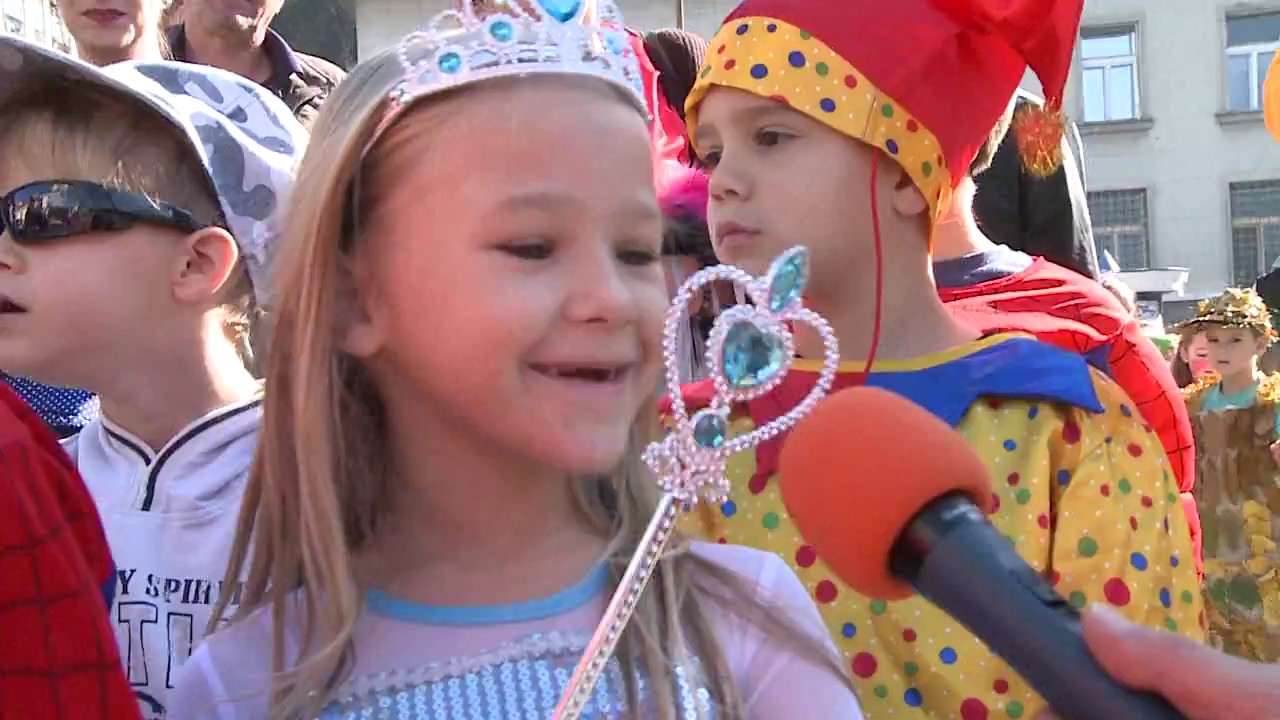 TV5 - Tradicionalni maskenbal mališana na trgu