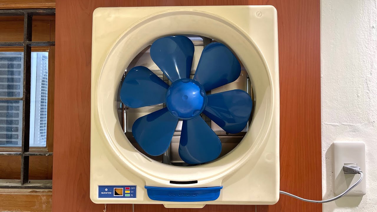 1980’s Sanyo 12” Kitchen Vent Fan