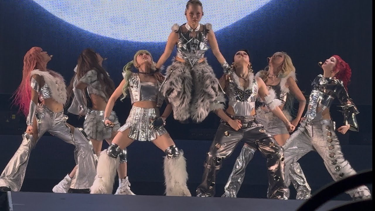 XG in OSAKA Part1(4K60f) - WOKE UP, HOWLING, SHOOTING STAR Rock Ver. , Dance Break