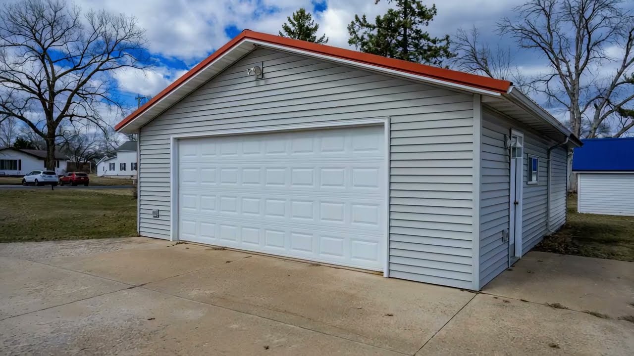 Walkthrough for 607 N Main Street, Necedah