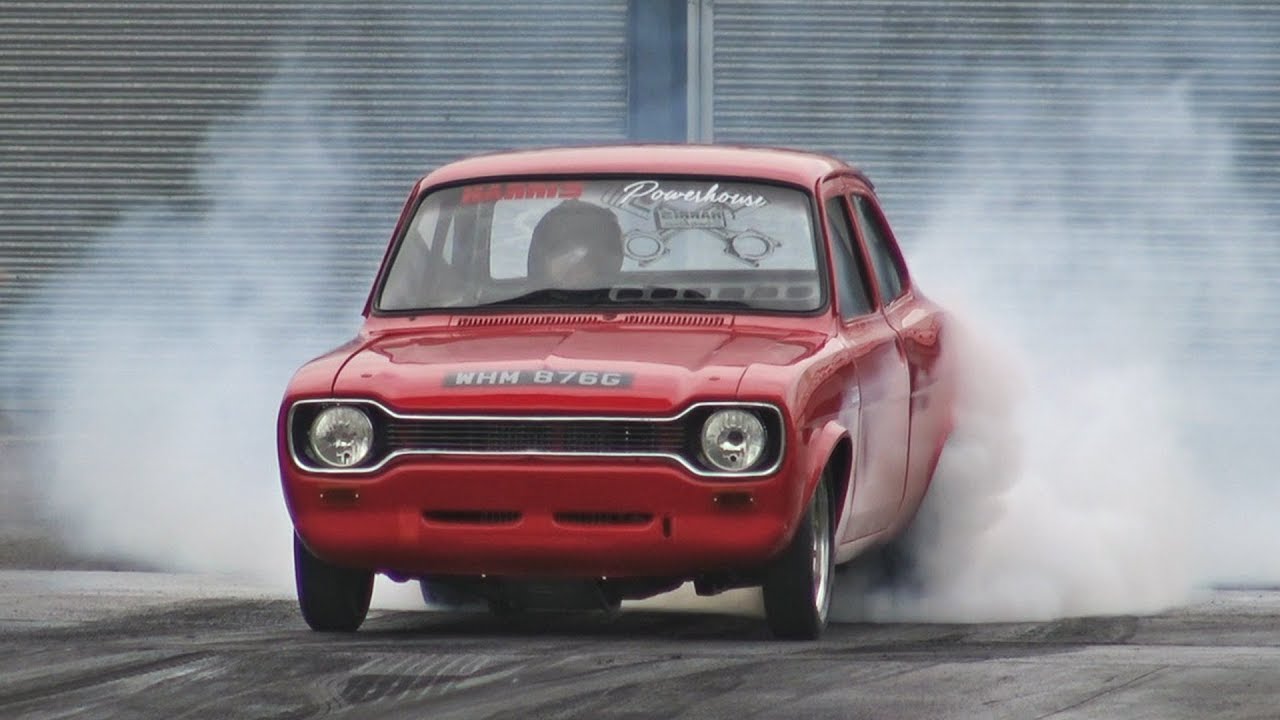 Harris Powerhouse Mk1 Escort at Santa Pod Raceway
