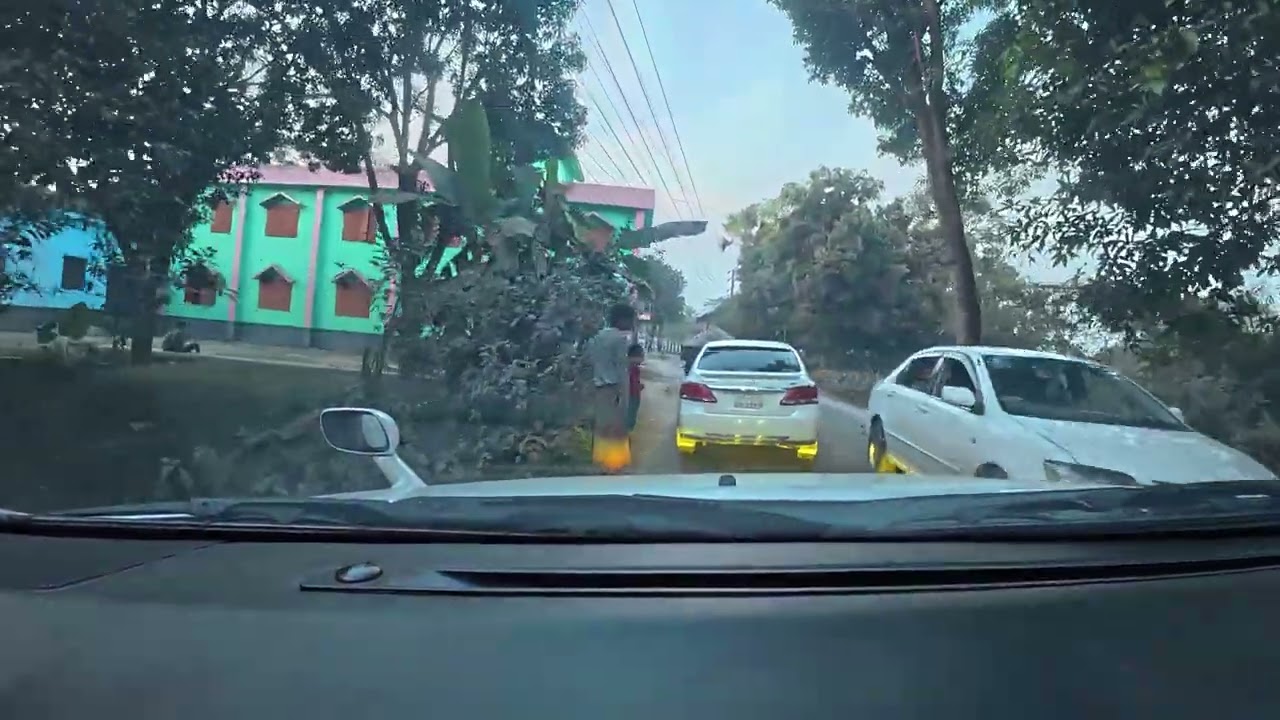 Driving solo to Azmatpur 