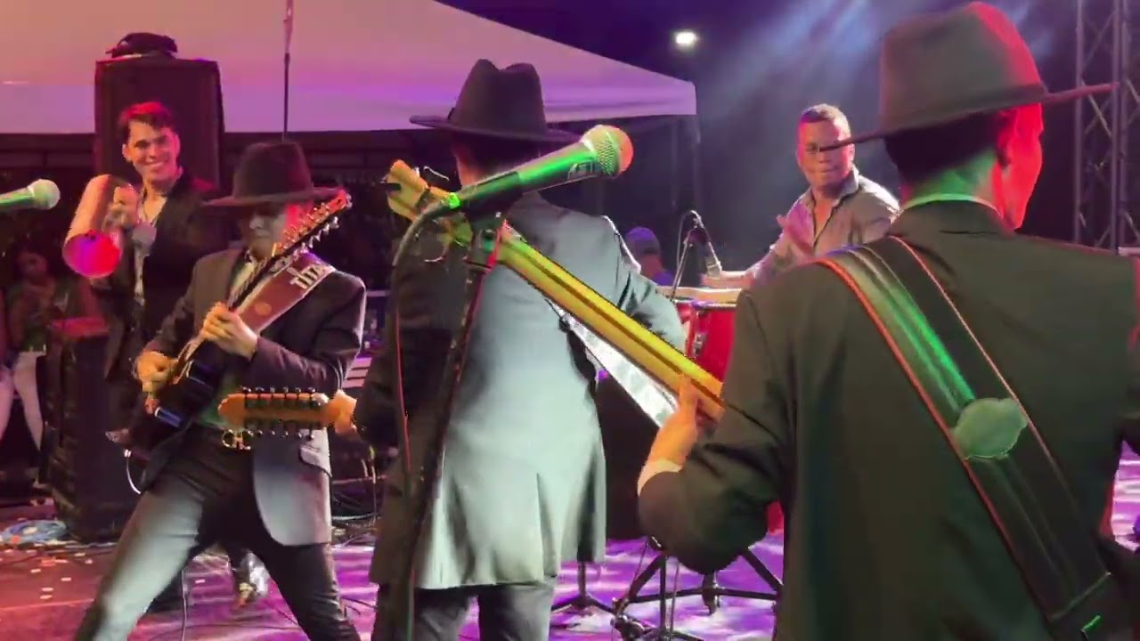 Titanes de la Carranga - Las Diabluras