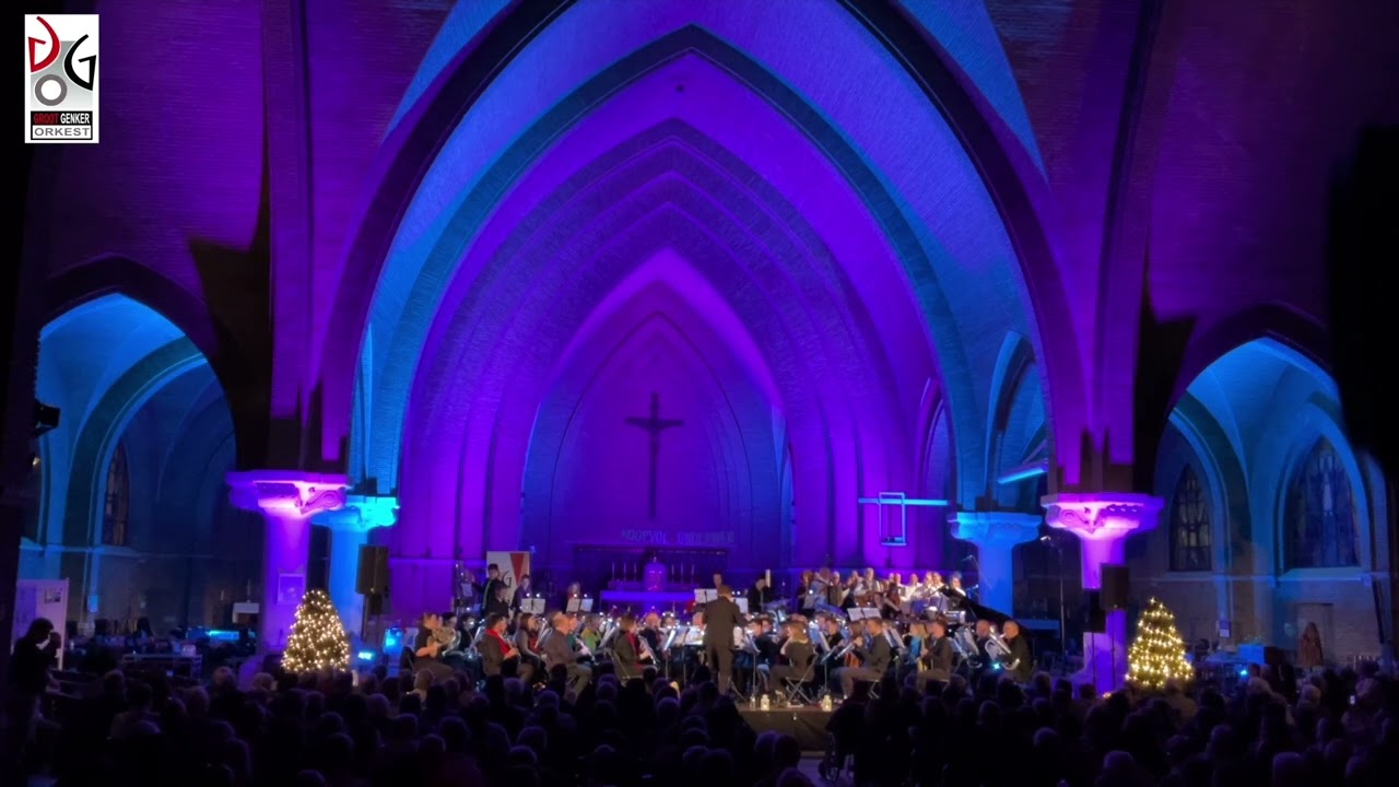 Home Alone (Selections from) - John Williams - arr. Paul Lavander - Groot Genker Orkest