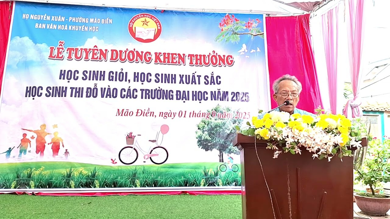 Họ Nguyễn Xu&acirc;n - Phường M&atilde;o Điền Tuy&ecirc;n Dương Khen Thưởng h/s Đạt Th&agrave;nh T&iacute;ch Năm Học 2024 - 2025