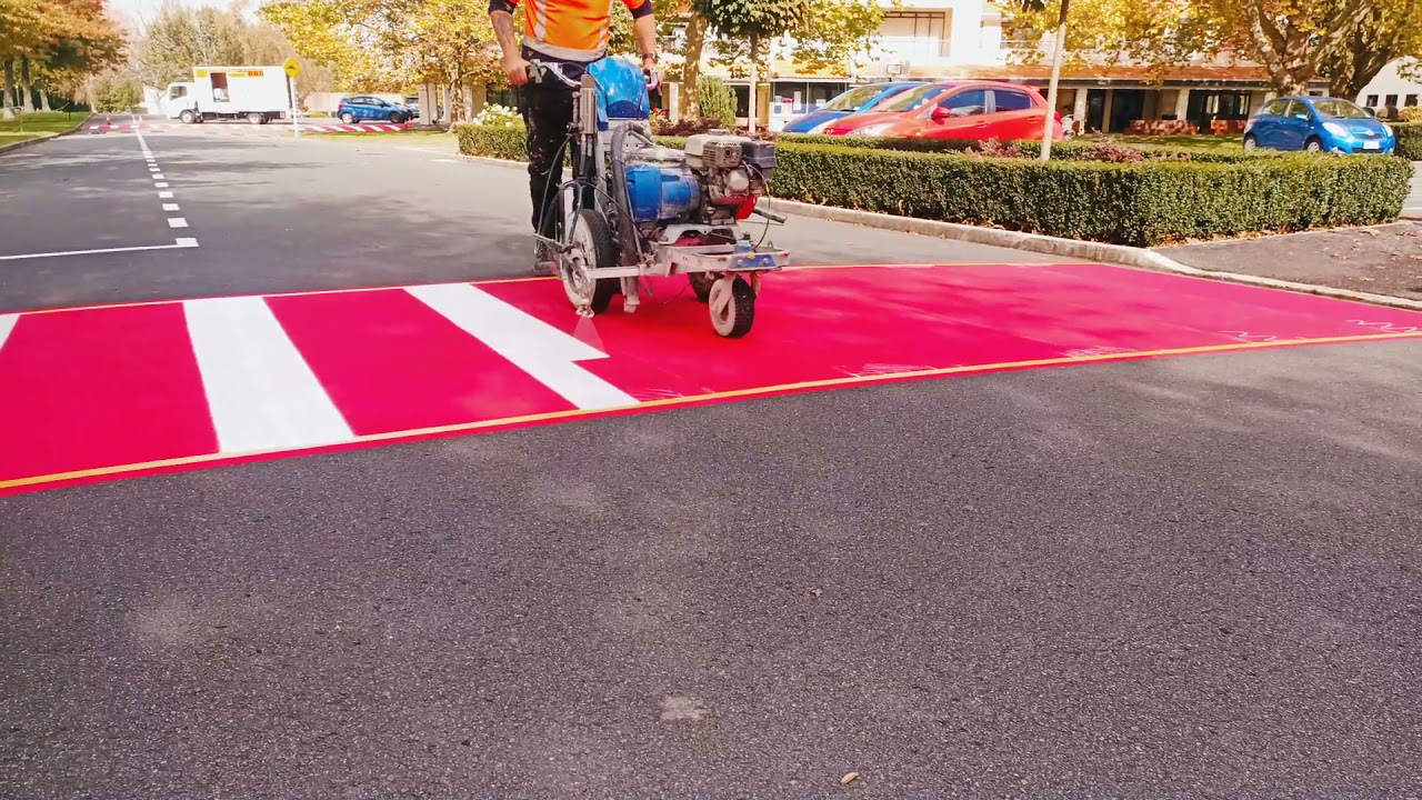 Pedestrian walkways Graco 5900 line lazer