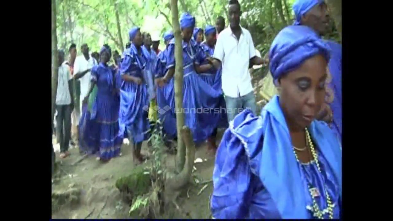SODO NAN PYE MANMAN-M/ Rasin Basil Du Peuple