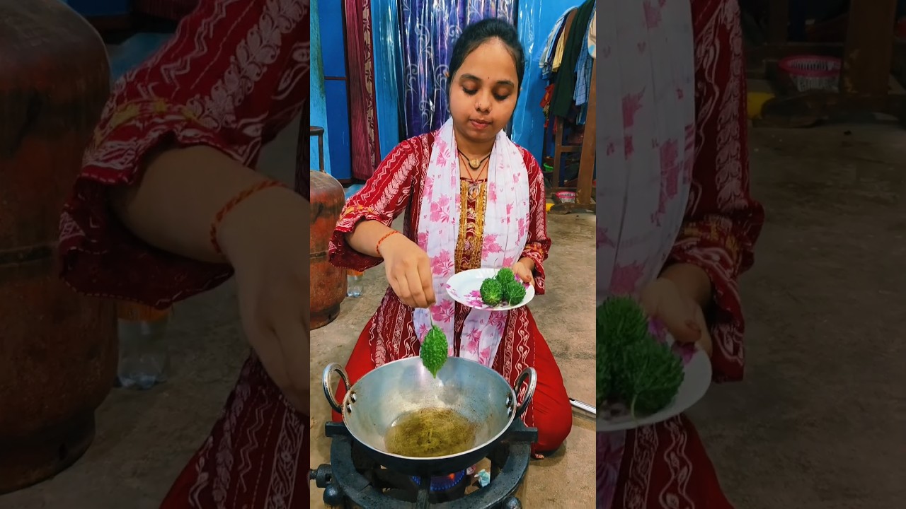 Bittergourd Recipe In Hot Oil😋#shorts #youtubeshorts #viralshorts #trending #minivlog #cooking #food