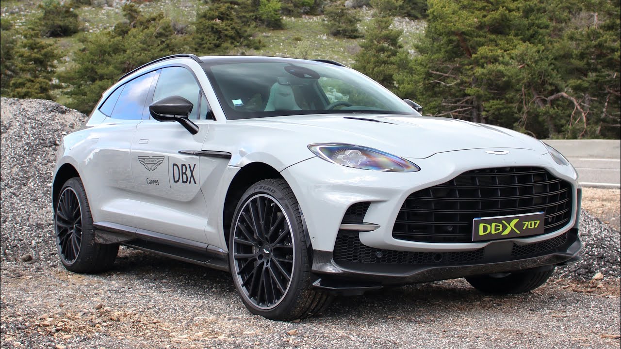 ASTON MARTIN DBX 707 [POV]