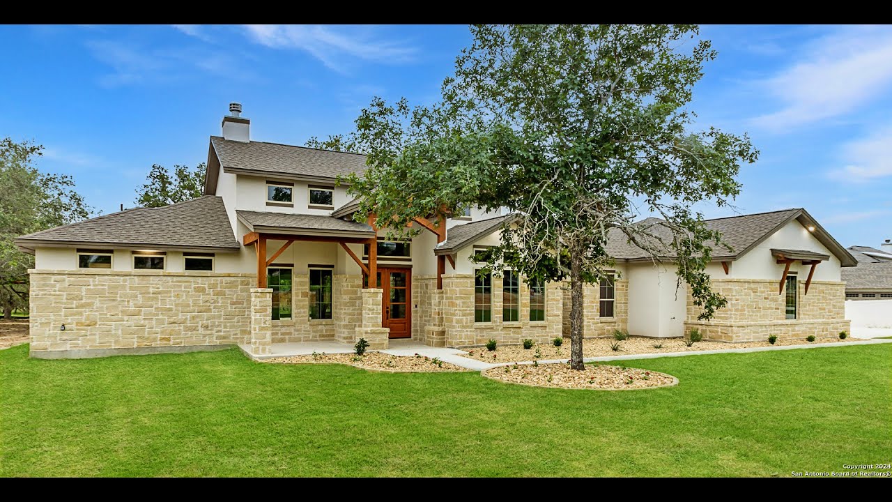 TOURING A $659,000 LUXURY New Construction on 1 Acre of Texas Countryside | Adkins, TX | San Antonio