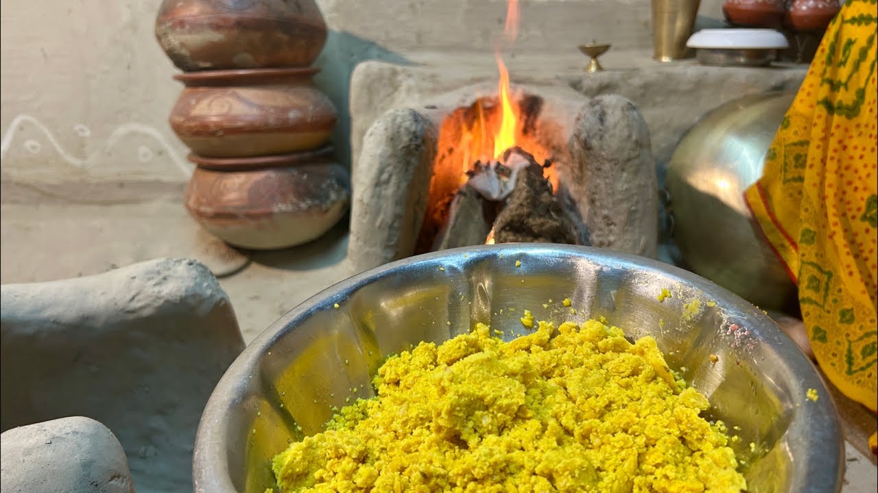 चूल्हे पर सुबह चना दाल की कचौड़ी #villagefood #livecooking