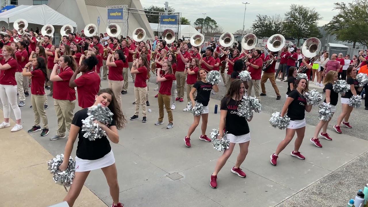 Cotton Bowl Battle of the Bands - University of Alabama Million Dollar Band and Univ of Cincinnati