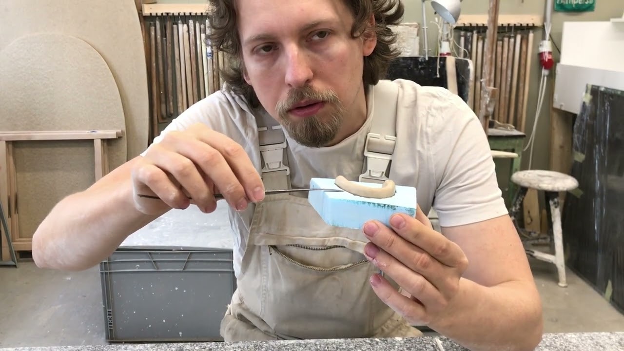 Cup handle plaster mold