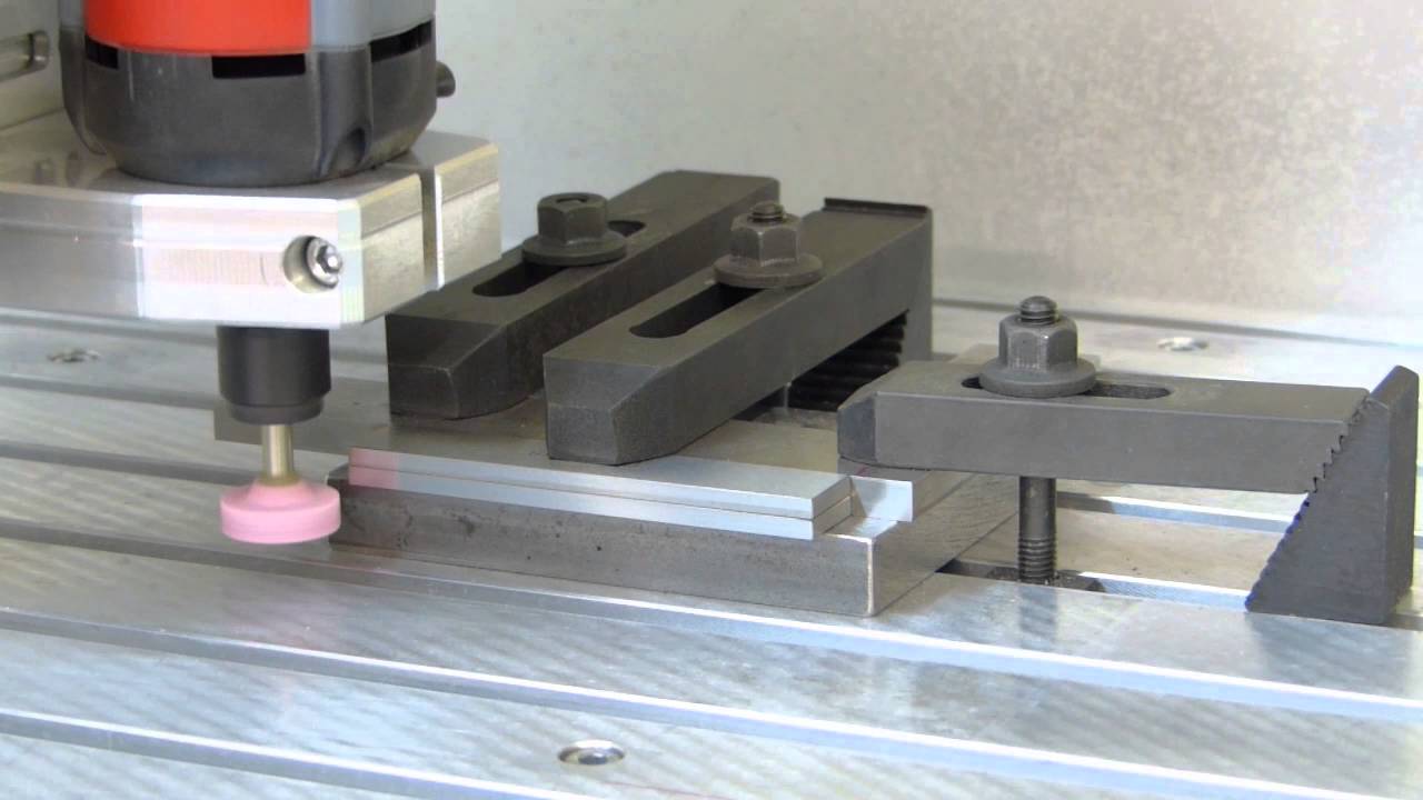 Schleifen mit der CNC-Fräse / Grinding with CNC milling machine