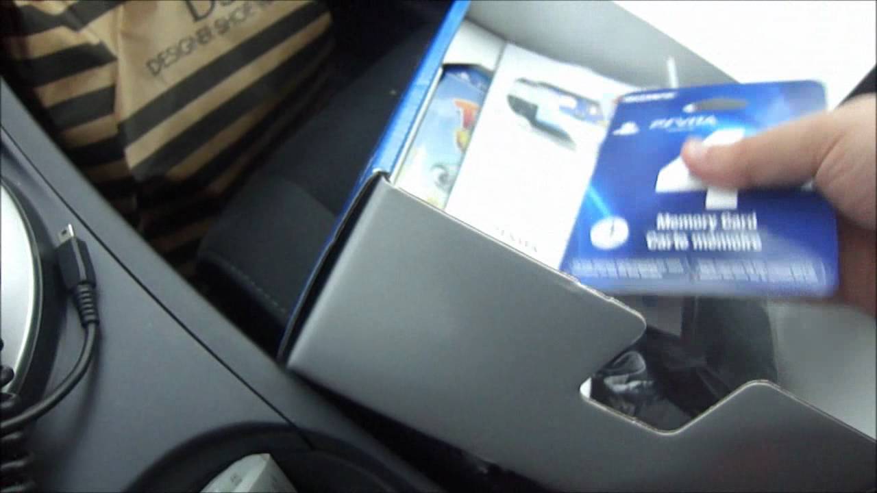 Unboxing PSVITA!! por MYM ALK4PON3 + ALK4PON3 JR. al final.